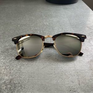 Ray-Ban Clubmaster Flash